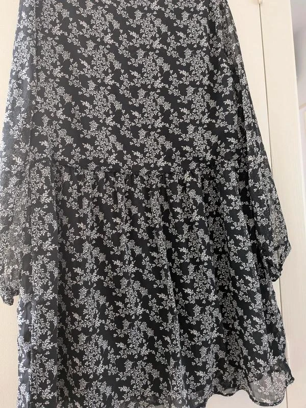 Muito bonito vestido floral tamanho 38 Kiabi – photo 8